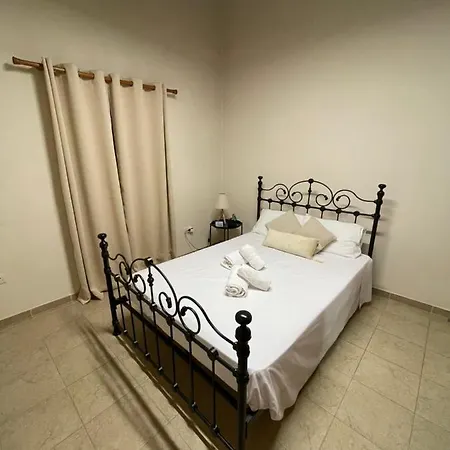 Pramateftis House